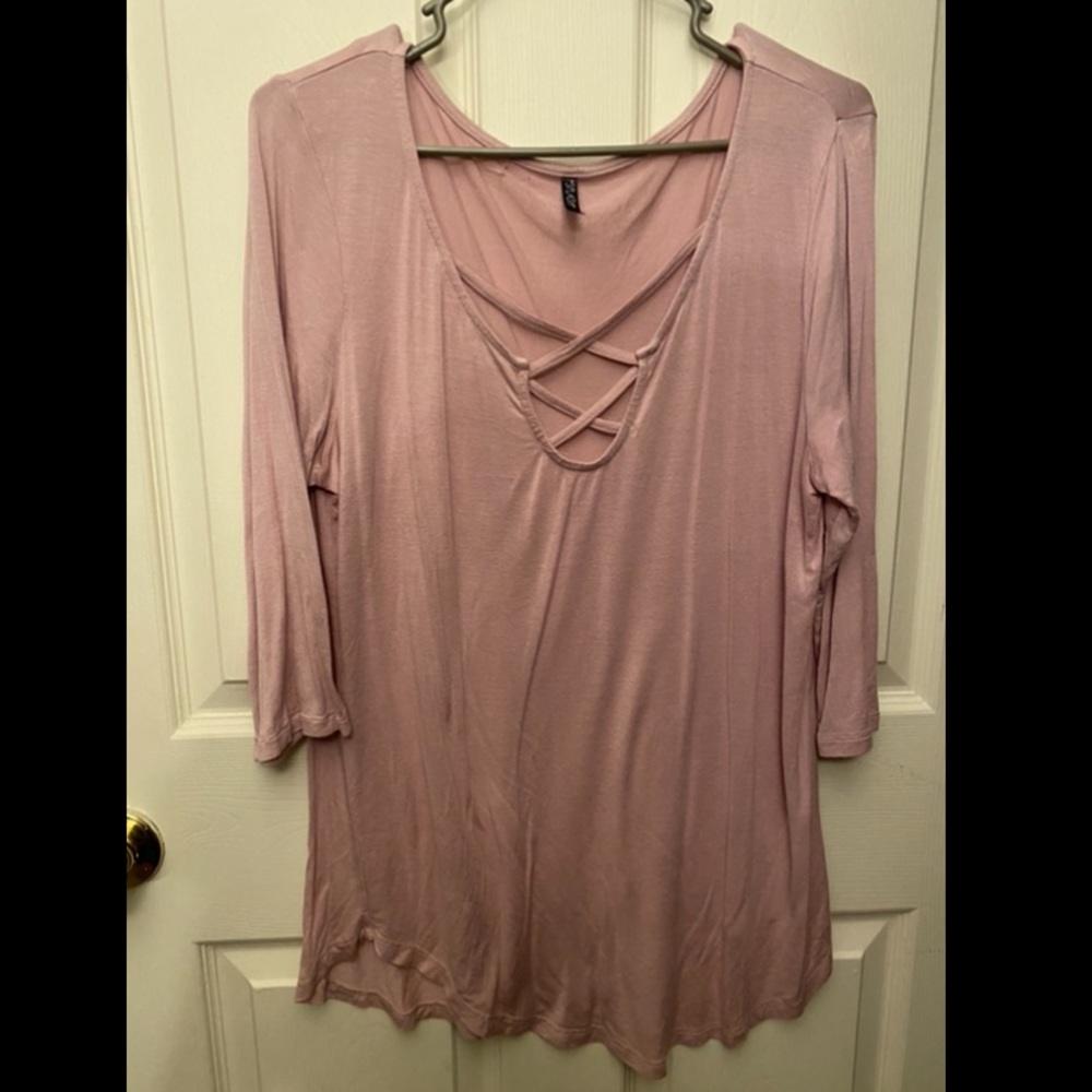 Women’s Half Sleeve Top